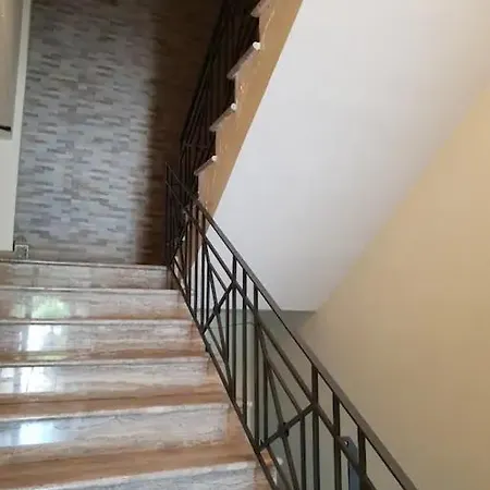Penthouse With View *